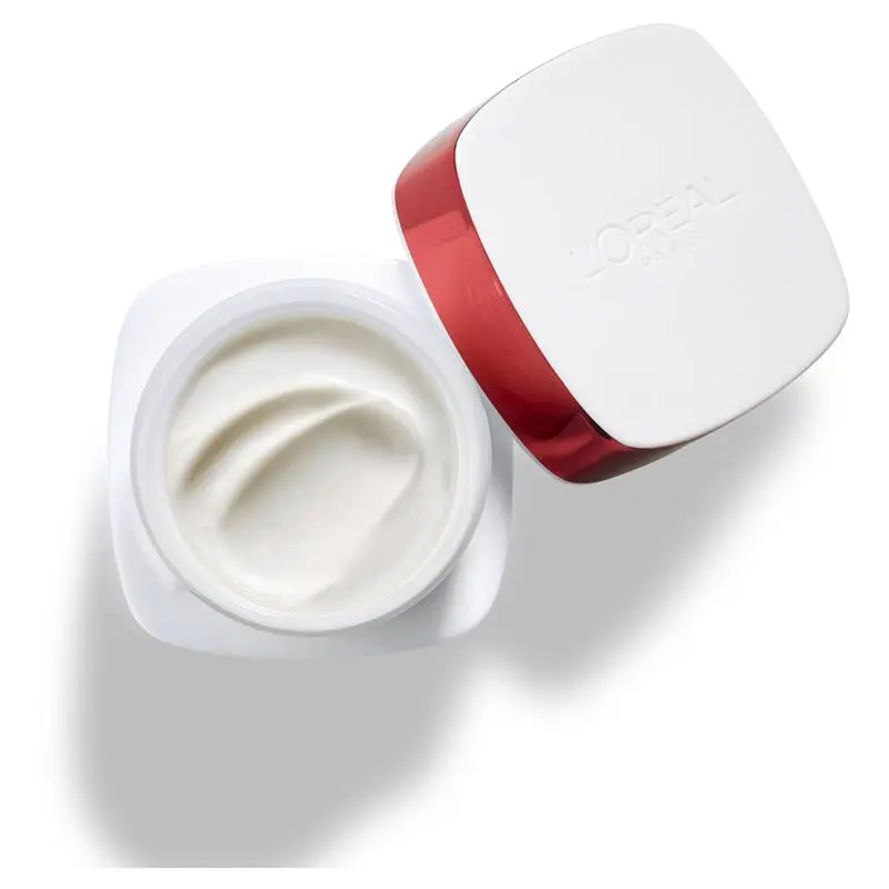 L'Oreal Paris Revitalift Day Cream 50ml - Image 9